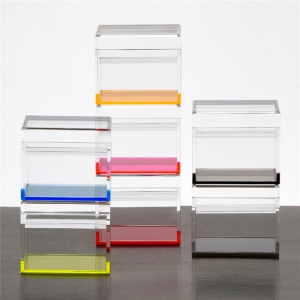 boîte acrylique carrée