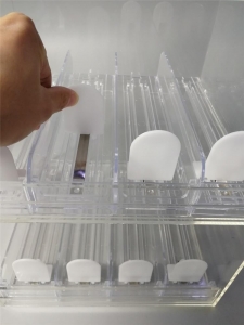 usine en gros acrylique E-Cigarette vitrine avec pousseurs 