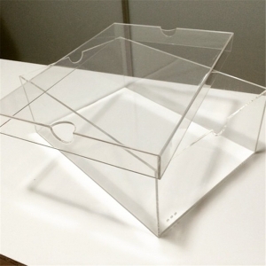 Transparent acrylique nike display box 
