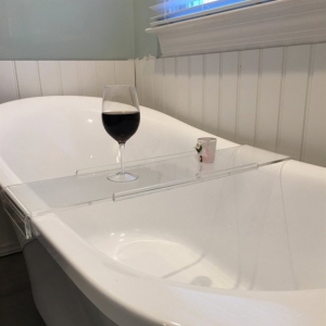 plateau de baignoire en acrylique sur mesure plateau en verre verre à vin en plastique lucite 
