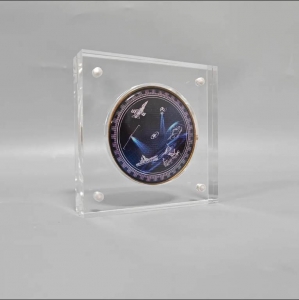 Boîte de présentation de pièces de monnaie en acrylique personnalisée 
