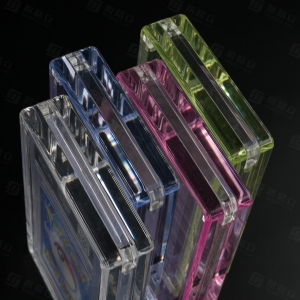 Boîte de présentation de cartes PSA en acrylique coloré 