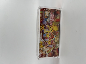 Boîte de présentation transparente pour Pokémon sur le thème de Tohoku