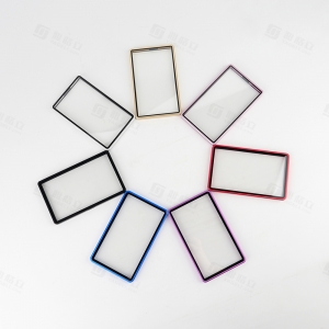 Fabricant d'accessoires haut de gamme pour le JCC Pokémon 