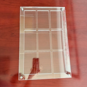 Cadre d'exposition en acrylique transparent à 9 emplacements pour boosters 