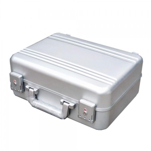Étui en aluminium pour carte gradée 