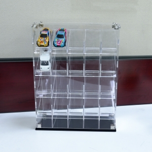 Vitrine de présentation à 4 niveaux en acrylique à assembler pour modèles réduits de voitures avec base noire 